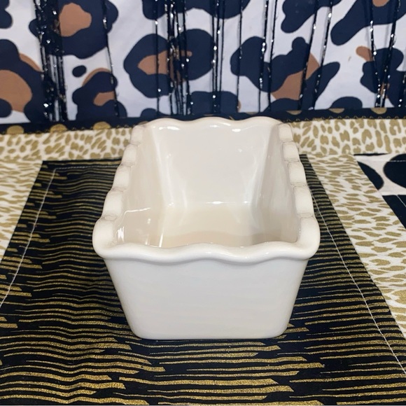 CHRISTMAS CERAMIC BUTTER DISH - Picture 5 of 7